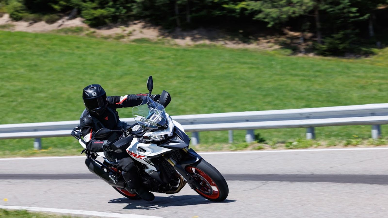 Benelli: 115 χρόνια ιστορίας – Τα TRK 902 ανοίγουν νέους ορίζοντες για τη μάρκα