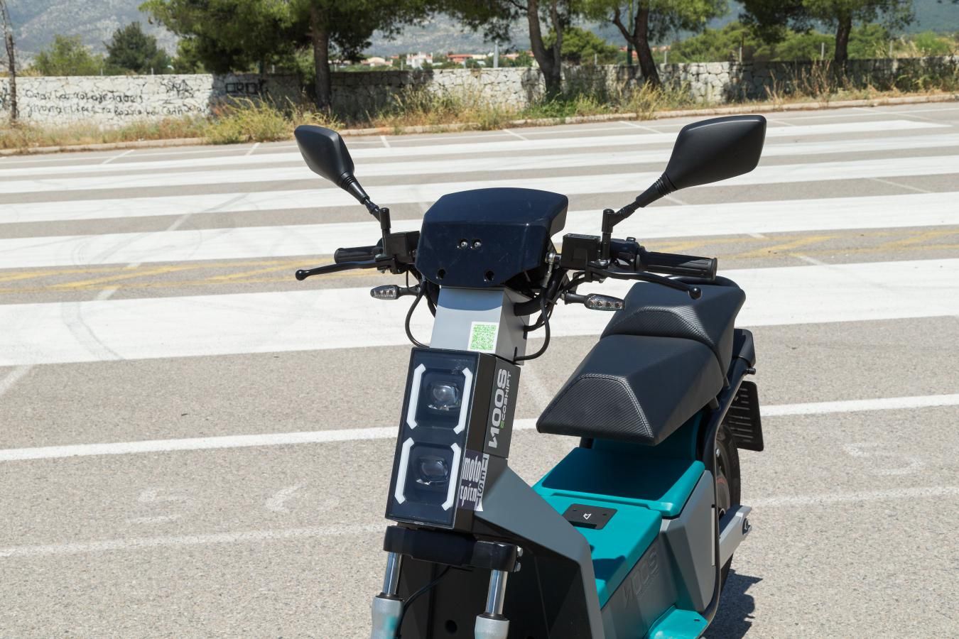 Η ποιότητα κατασκευής αποτελεί ένα από τα δυνατά χαρτιά του ελληνικού ηλεκτρικού scooter.