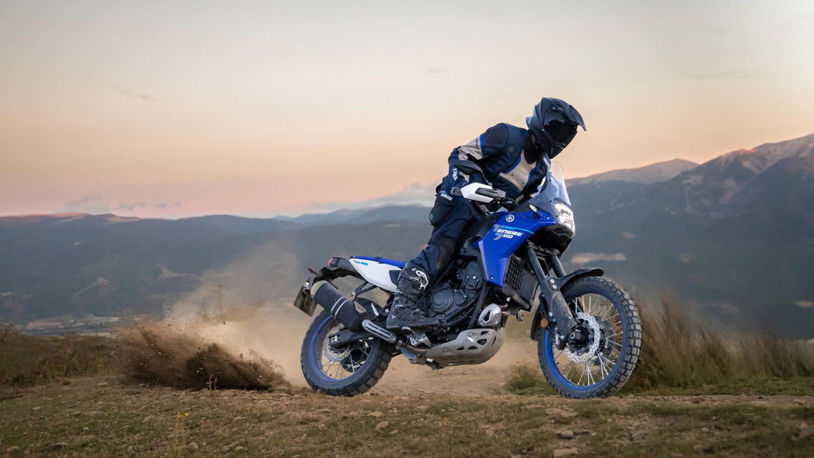 Από την πιο «καθαρόαιμη» off-road Rally μέχρι την ταξιδιάρικη World Raid και την πιο φιλική Explore, κάθε έκδοση έχει ξεκάθαρο χαρακτήρα και διαφορετι