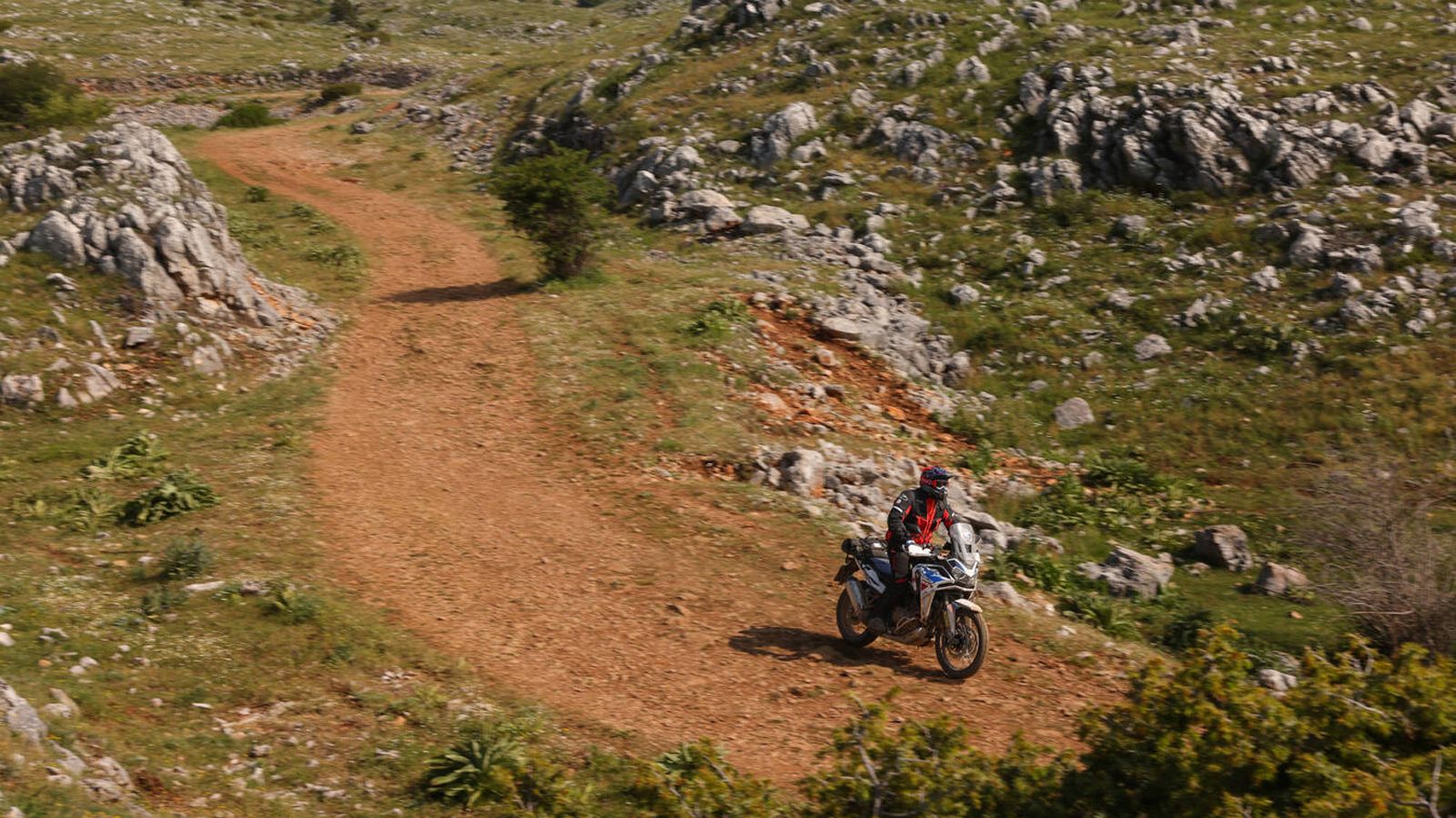 Africa Twin: Η Honda που έκανε την περιπέτεια όνειρο για τον Έλληνα αναβάτη