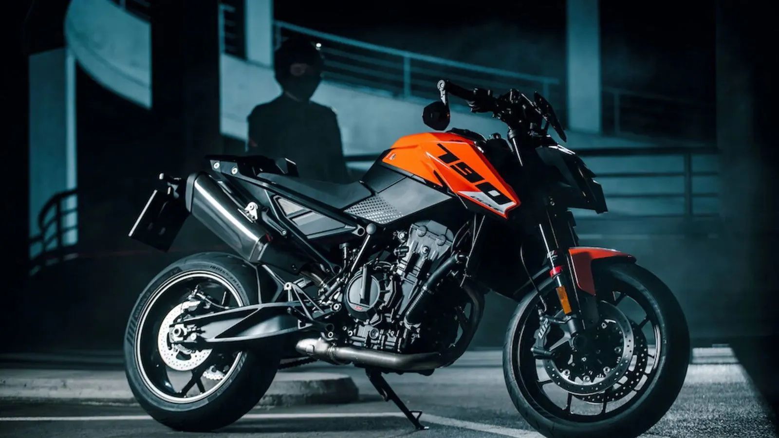 KTM 790 Duke: Δύο κιλά ελαφρύτερη και με νέα WP φρένα