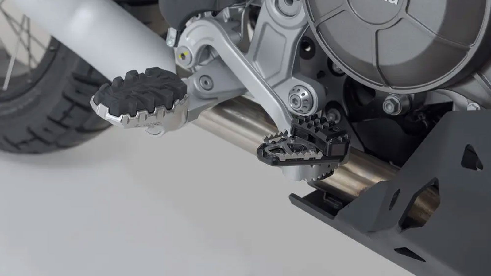 Πώς να ρυθμίσεις σωστά τα χειριστήρια της μοτοσυκλέτας σου για μέγιστη ασφάλεια