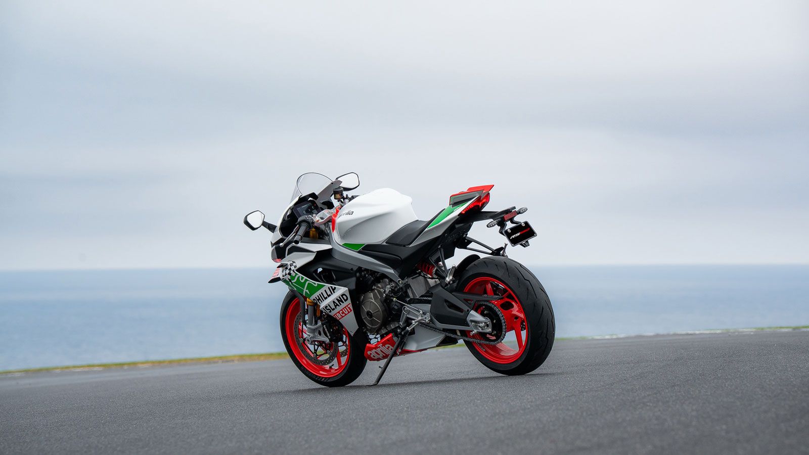 Aprilia RS 660 Phillip Island Tribute