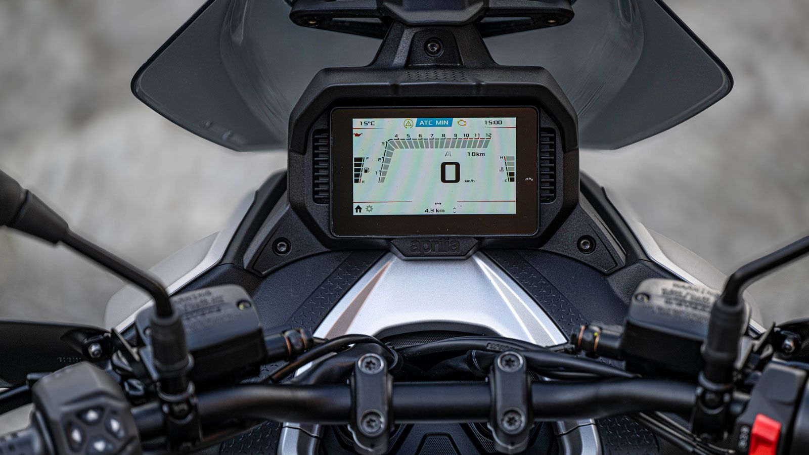 Το σύστημα συνδεσιμότητας Aprilia MIA είναι ως στάνταρ.