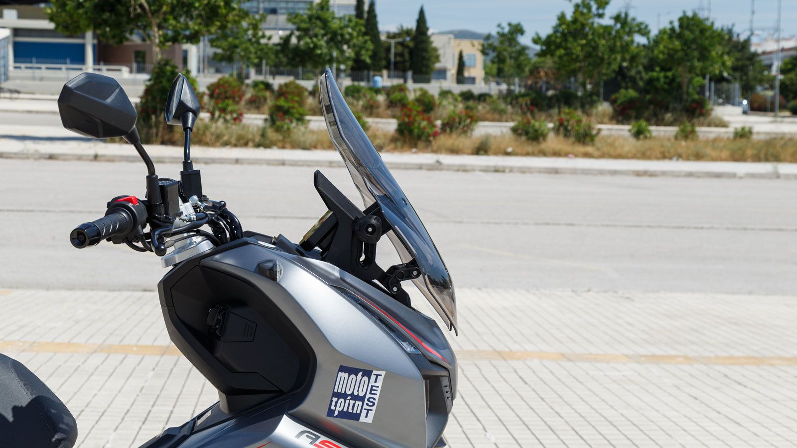 Ο ρυθμιζόμενος ανεμοθώρακας δύο θέσεων συμβάλλει στην ανεμοκάλυψη