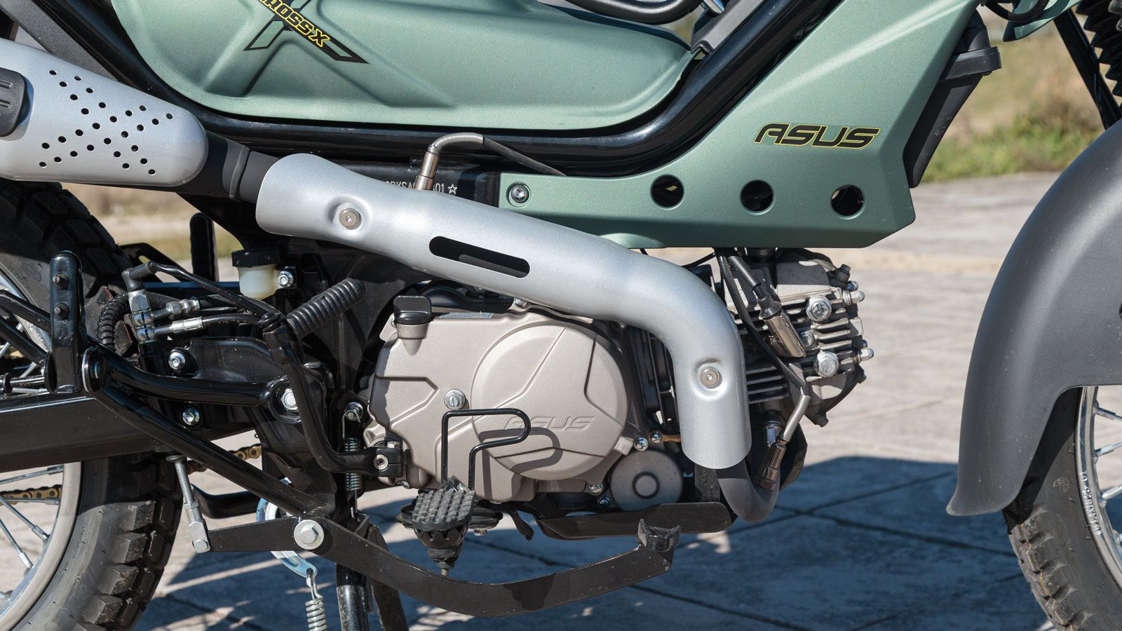  Ο κινητήρας χρησιμοποιεί σύστημα ψεκασμού EFI, εξασφαλίζοντας συμμόρφωση με τις σύγχρονες προδιαγραφές Euro5+.