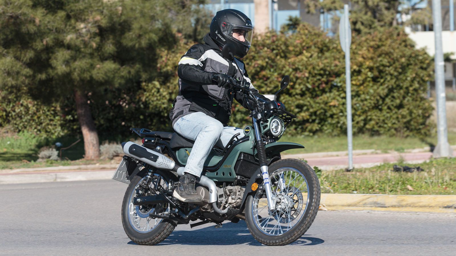 ASUS CrossX 125 - Test