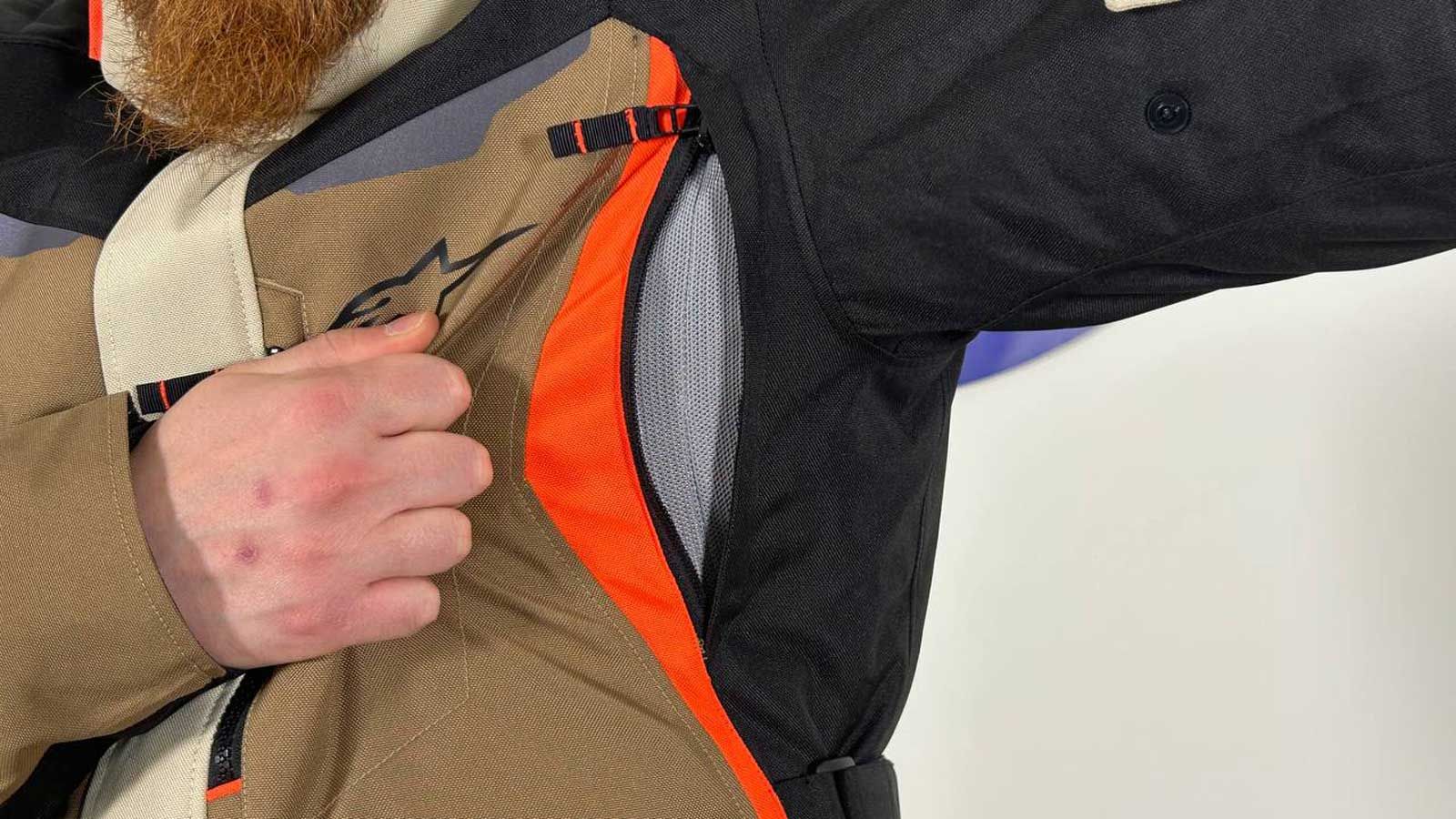 Δοκιμή - Χειμερινό Μπουφάν Alpinestars ST-1