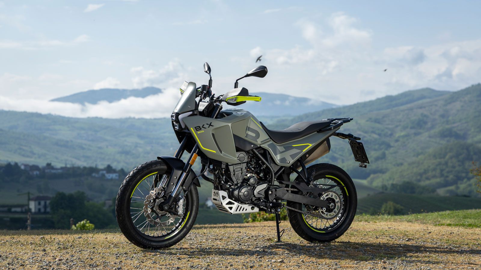 Benelli BKX 300