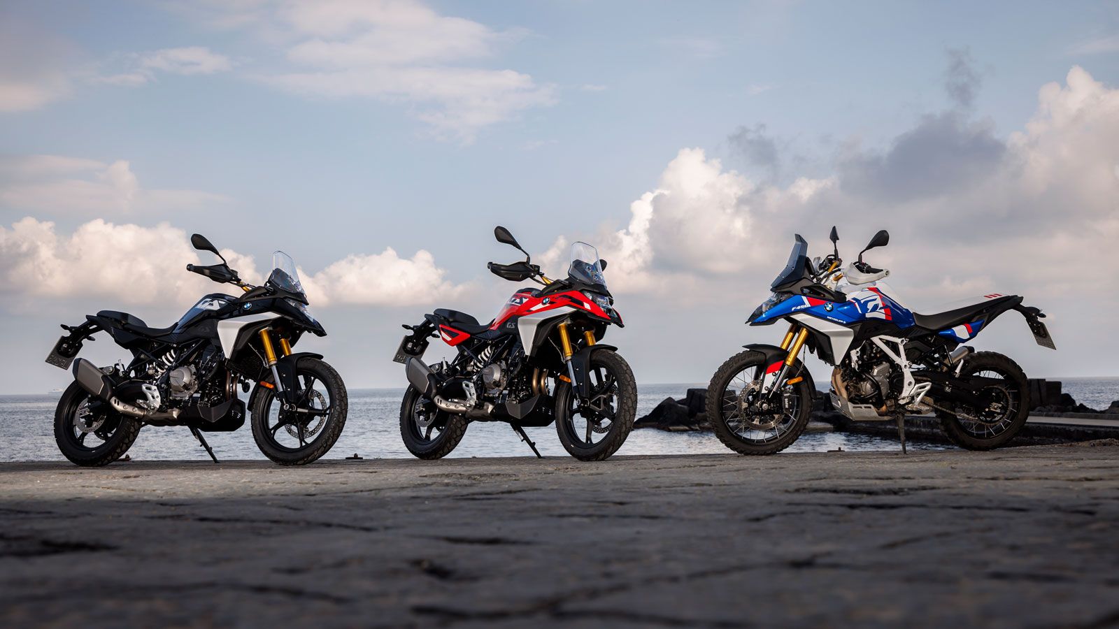 Εστιάζει στην ουσία με βασικά της προτερήματα την ευκολία και την ευελιξία, χωρίς να υπολείπεται σε χαρακτήρα. Με έναν πολιτισμένο και αποδοτικό κινητ