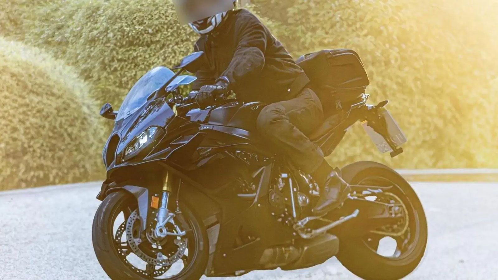 Επτά χρόνια μετά, η BMW ετοιμάζει τη νέα γενιά της superbike 