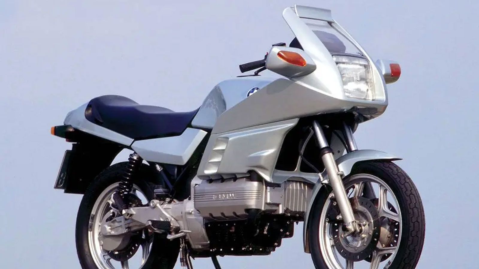 Η μεγάλη τομή ήρθε το 1995, όταν η Kawasaki παρουσίασε τη δεύτερης γενιάς Kawasaki GPZ1100, την πρώτη μοτοσυκλέτα παραγωγής παγκοσμίως με σύστημα ABS 