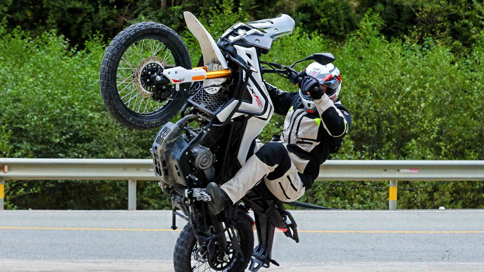 Cyclone RX2 125 