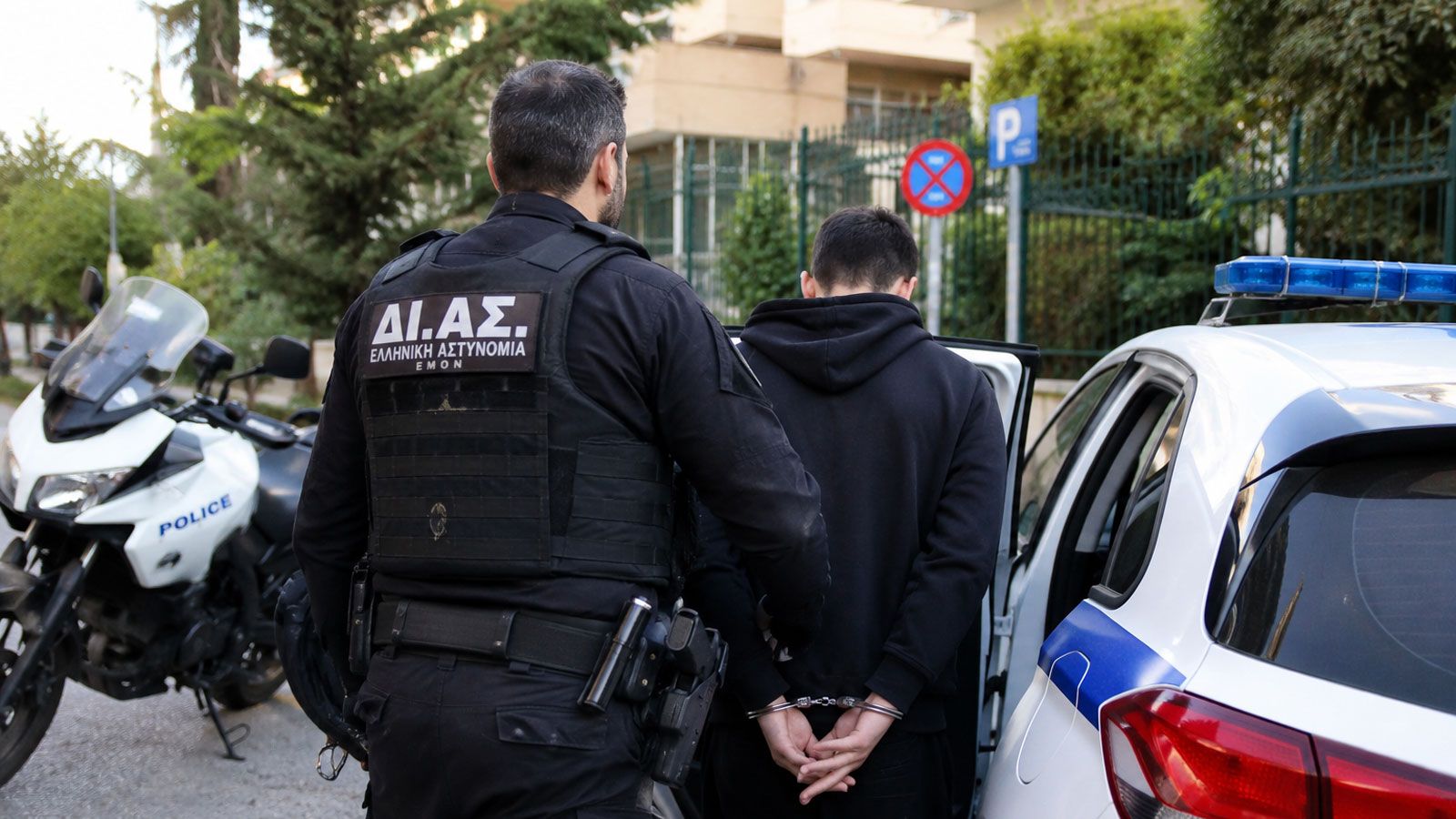 Εξιχνιάστηκαν 16 κλοπές σε Παύλου Μελά και Δέλτα