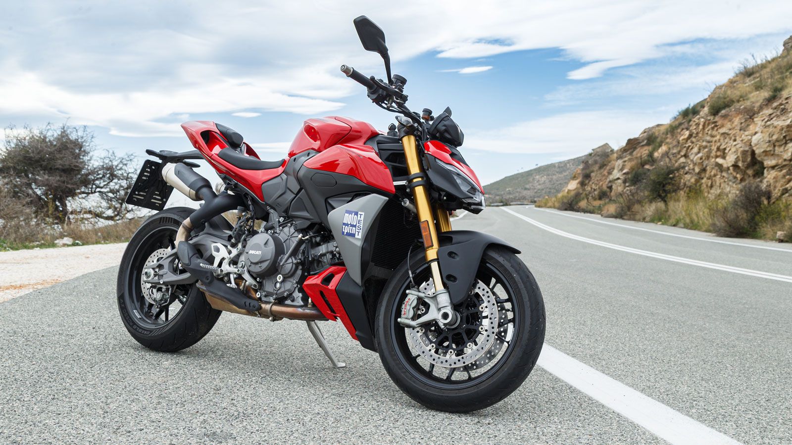 Ducati Streetfighter V2 S - Test