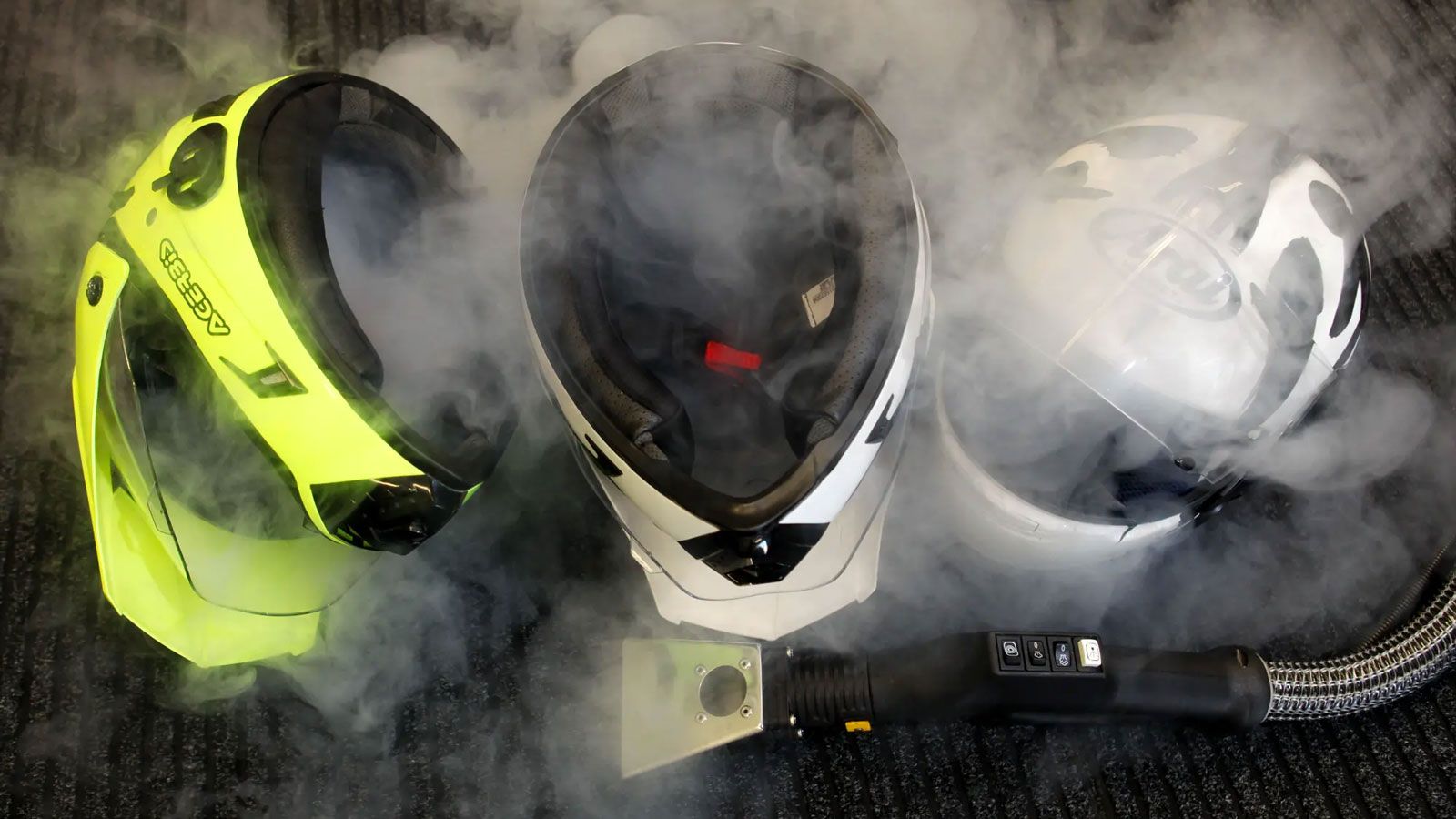 Πως να πλύνεις το κράνος σου χωρίς να το καταστρέψεις