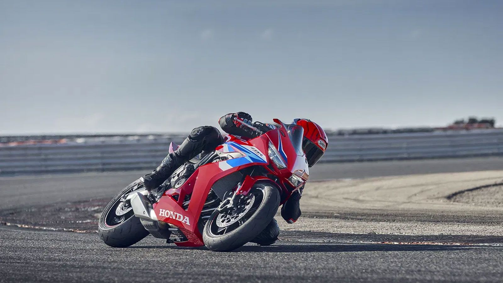  Στις 8 Ιανουαρίου του 2026, ο NHTSA της Αμερικής (US National Highway Traffic Safety Administration) ανακοίνωσε επίσημα την ανάκληση, ενώ παρότι ο αν