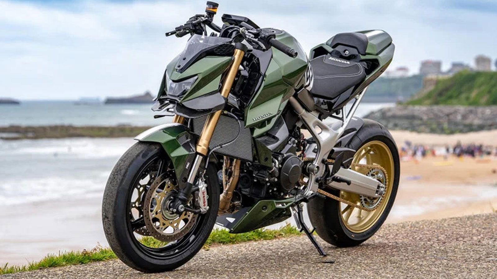 10.092 ψήφοι για την CB750 Hornet της Mototrofa