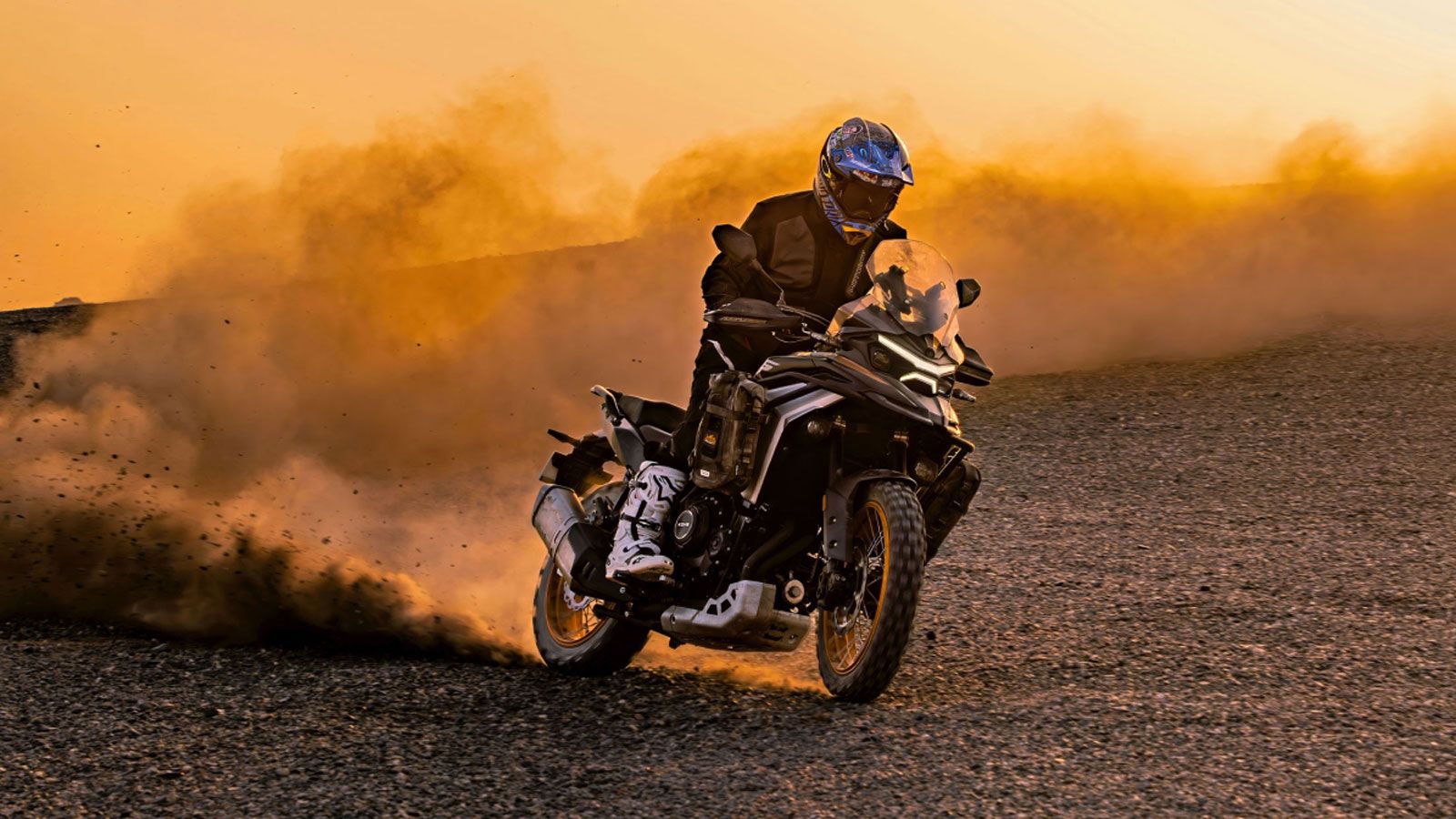 Η τιμή της ανεβάζει ακόμη περισσότερο το ενδιαφέρον, καθώς μπαίνει δυναμικά απέναντι σε καθιερωμένα ονόματα της κατηγορίας.