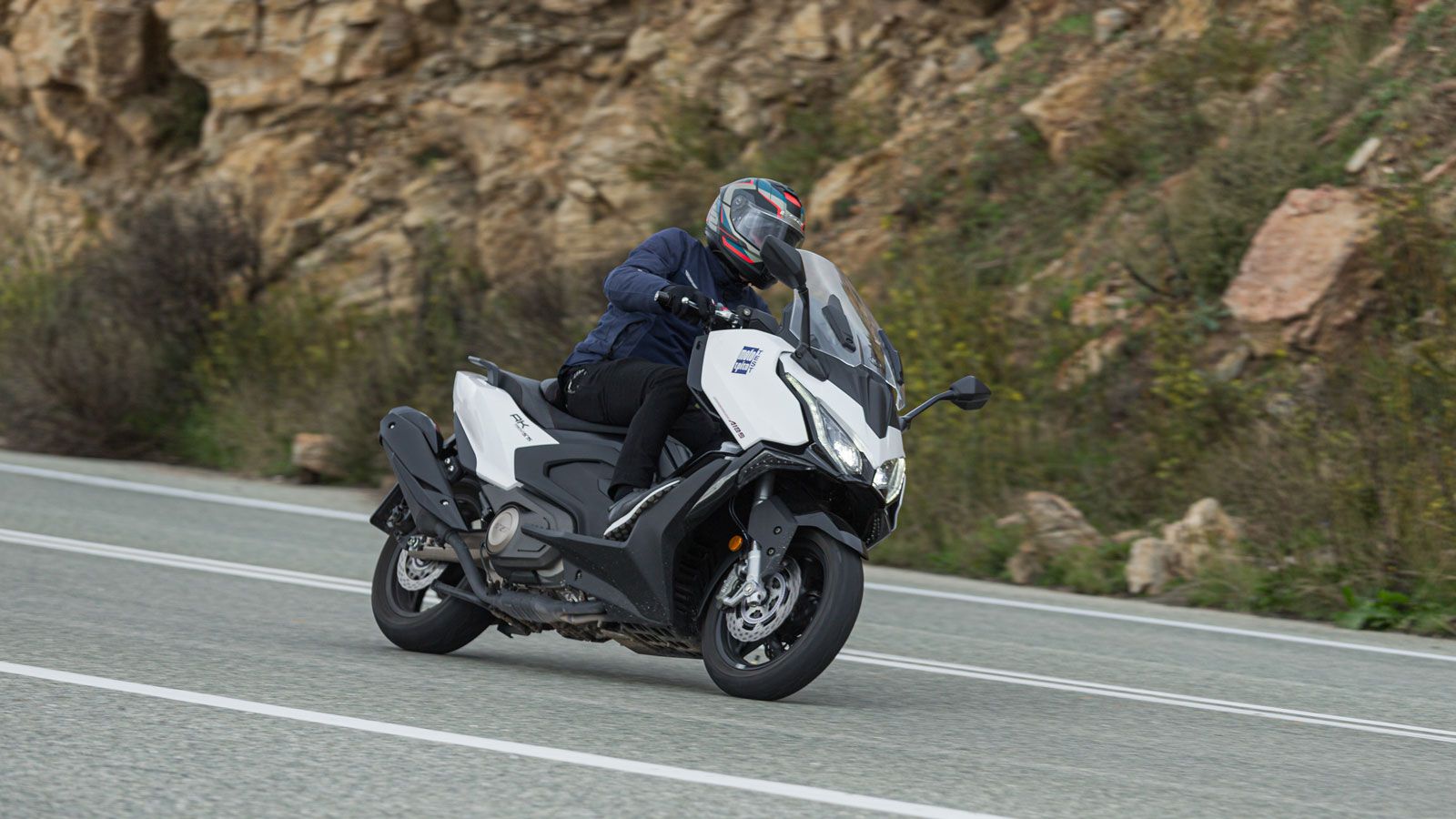 Είναι ταχύτερο από τον προκάτοχο του overall αλλά και πιο οικονομικό καθώς το μοτέρ δουλεύει πιο στρωτά και ξεκούραστα. Χάρη στην άμεση απόκριση της κ