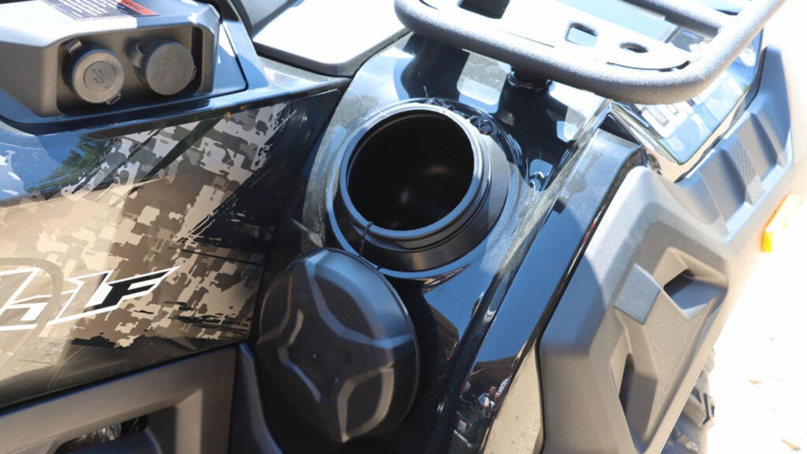 Με κινητήρα 43 ίππων, τετρακίνηση, μεγάλη αυτονομία 400 χλμ. χάρη στο ρεζερβουάρ 21 λίτρων και έντονο value for money χαρακτήρα, το VOGE XWolf 550L δε