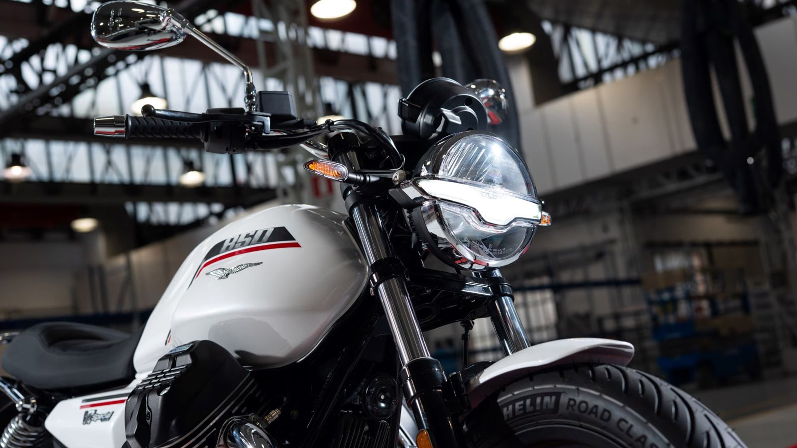 Moto Guzzi V7 Sport – Όποια έκδοση και να διαλέξεις πληρώνεις λιγότερο