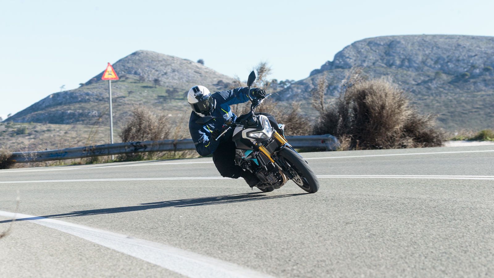 Το Morbidelli F352 έρχεται να τοποθετηθεί δυναμικά σε μία από τις πιο ανταγωνιστικές κατηγορίες της αγοράς, προσφέροντας ένα πακέτο που δύσκολα αγνοεί