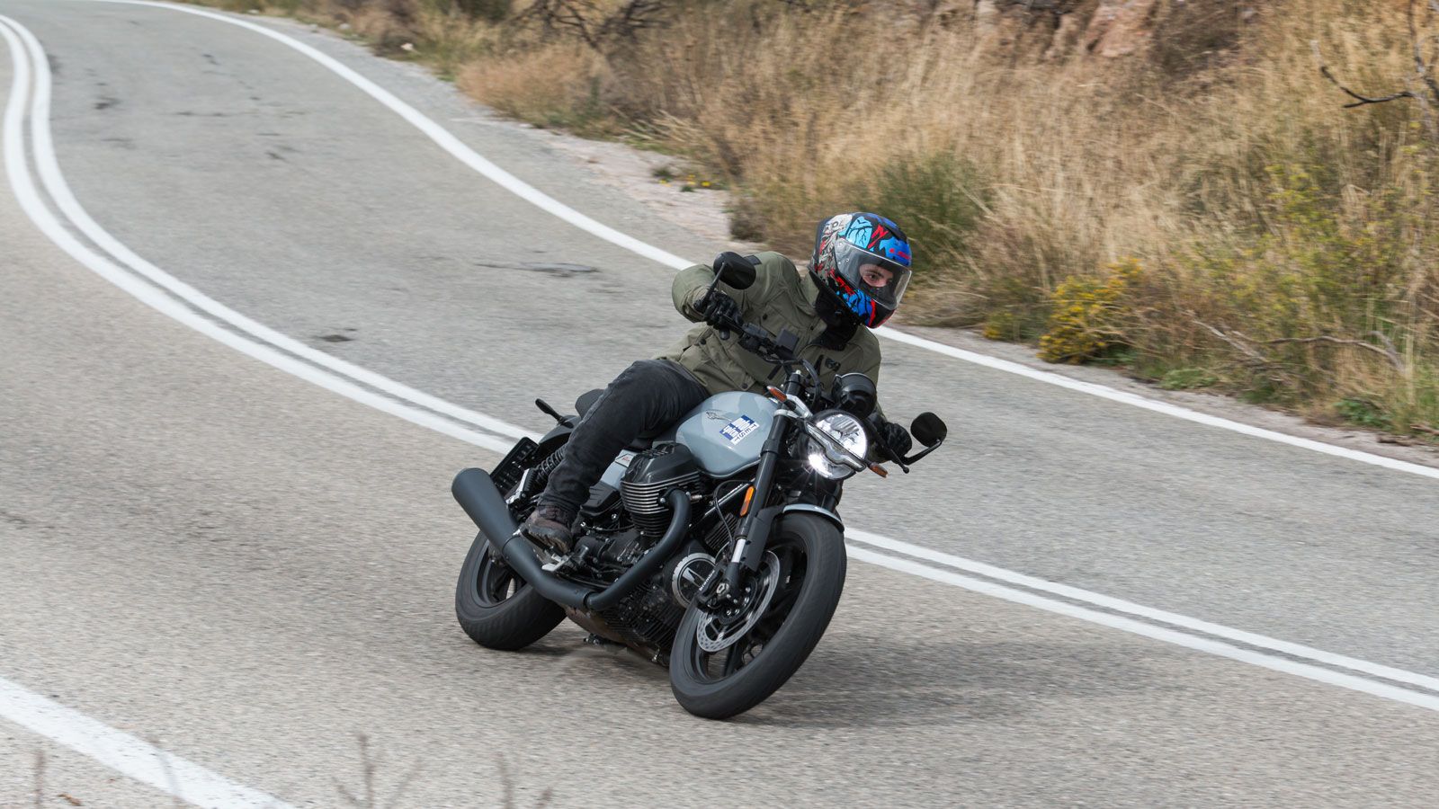 Moto Guzzi V7 Sport - Η αναβίωση ενός θρύλου