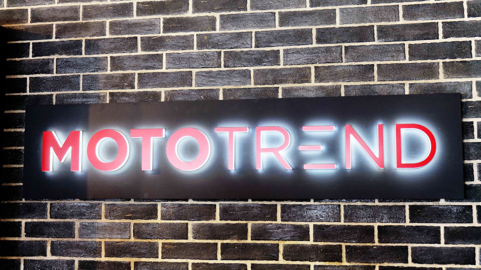 Το τεχνικό σεμινάριο της Mototrend SA πραγματοποιήθηκε σε δύο ξεχωριστά γκρουπ κατά τη διάρκεια του Φεβρουαρίου, στις σύγχρονες εγκαταστάσεις της εται