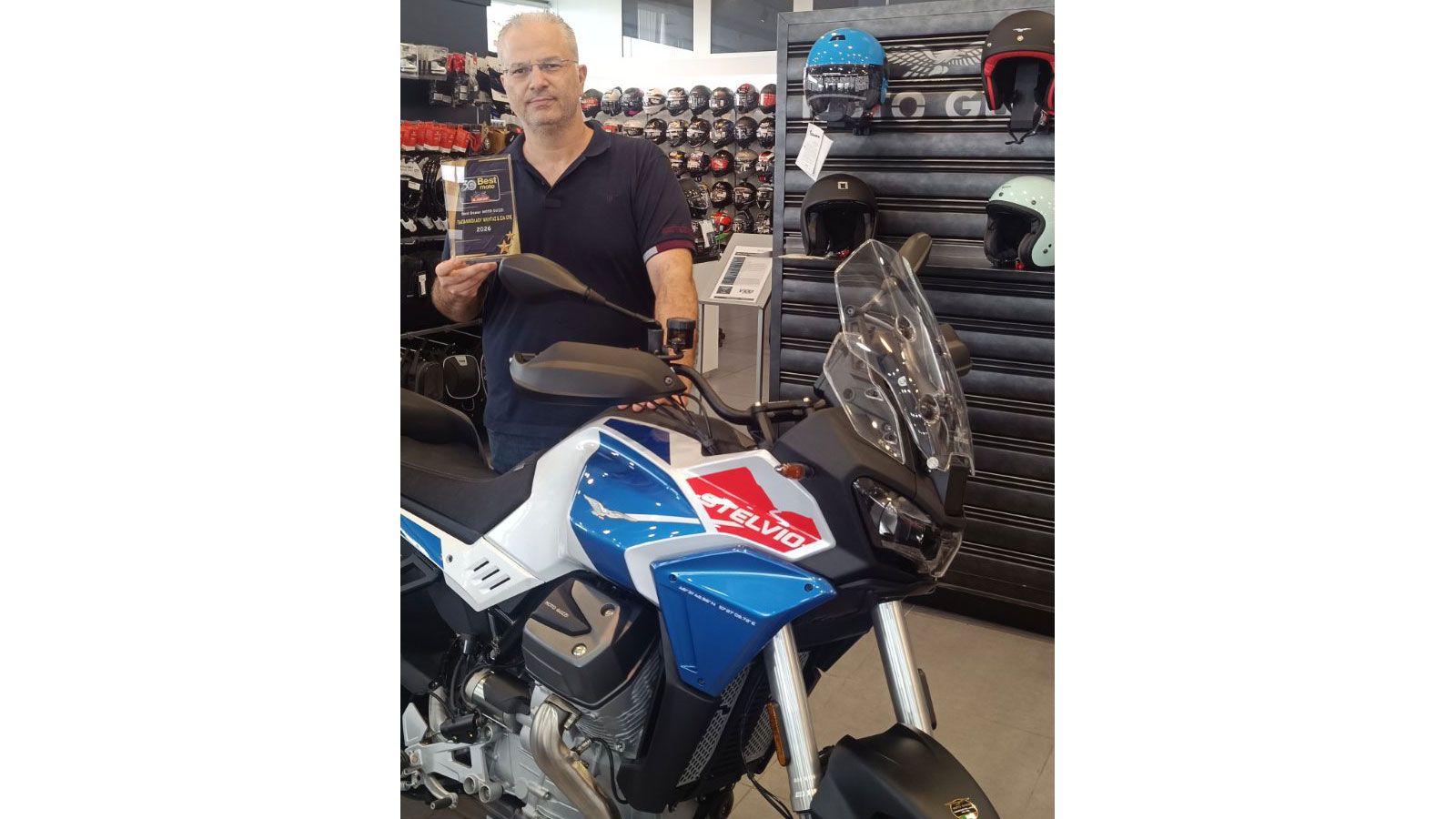 Piaggio Group Papanicolaou: Best Dealer Moto Guzzi με την ψηφο των αναβατών