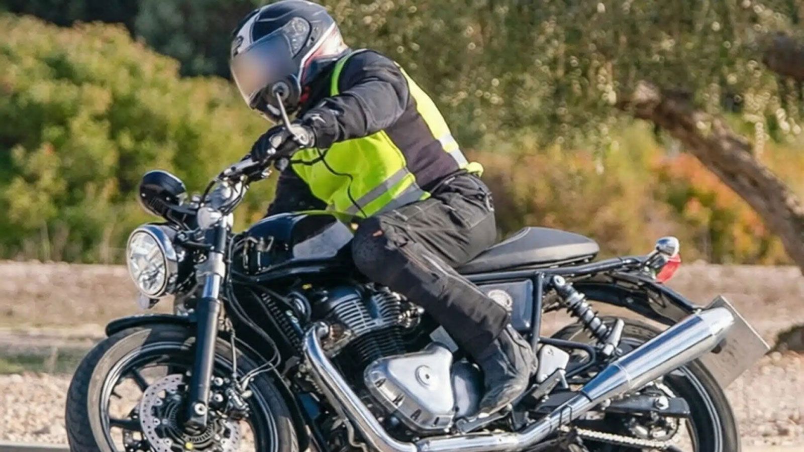 Royal Enfield Continental GT 750 2026: Εντοπίστηκε σε δοκιμές λίγο πριν την παρουσίαση