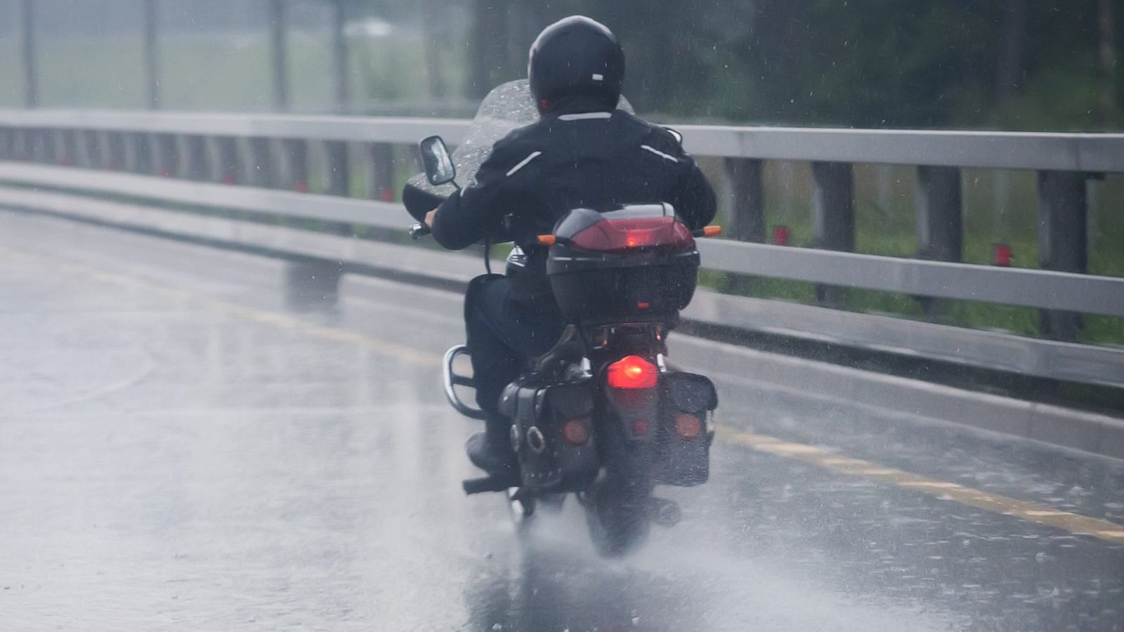 Υπάρχει διαπνοή στα αδιάβροχα τελικά ή είναι μύθος;