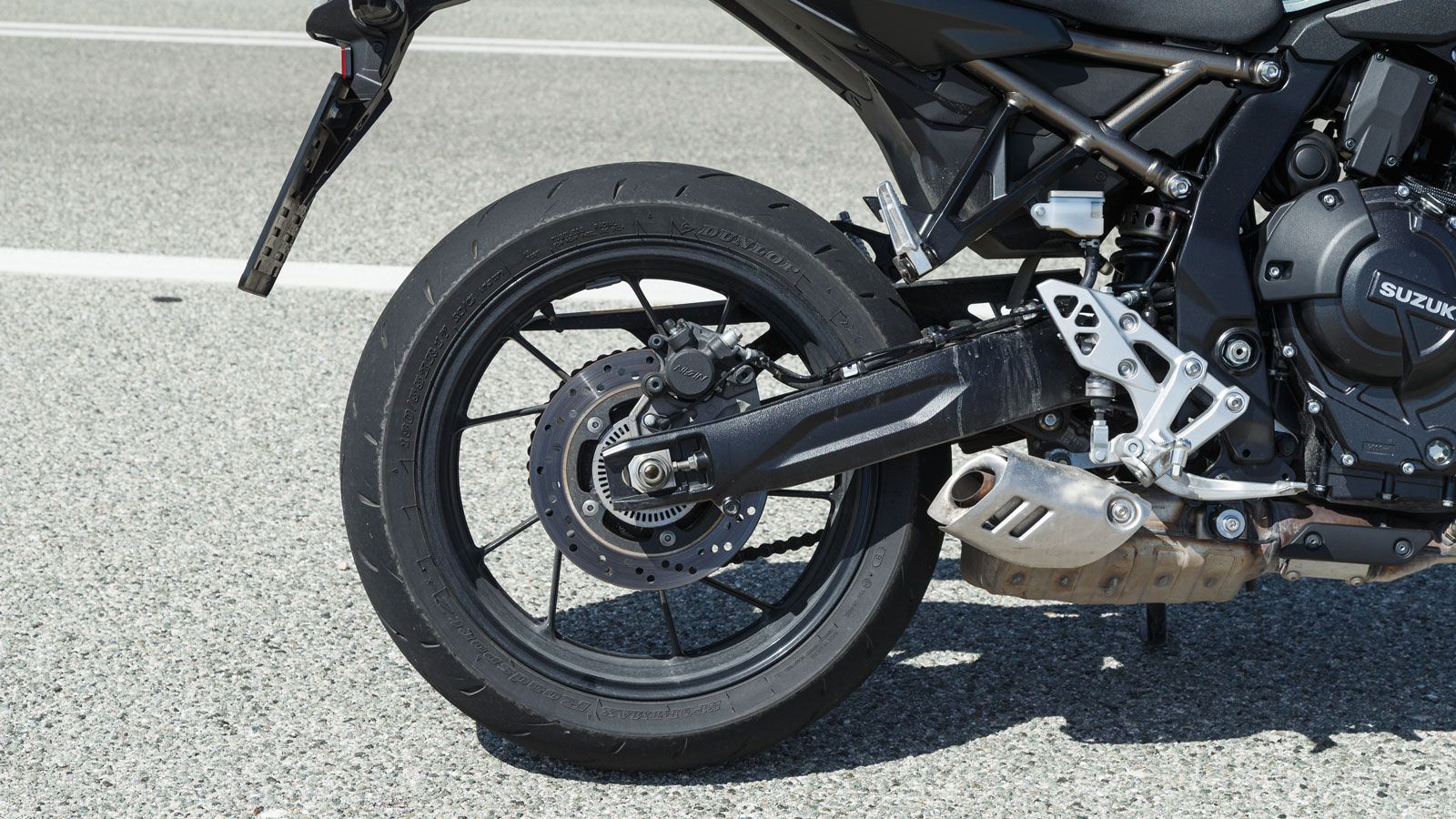 Suzuki GSX-8T 