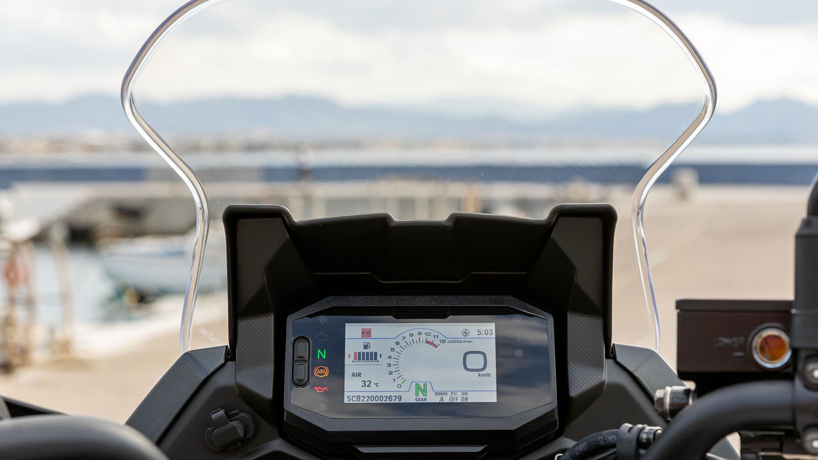 Suzuki SV-7GX