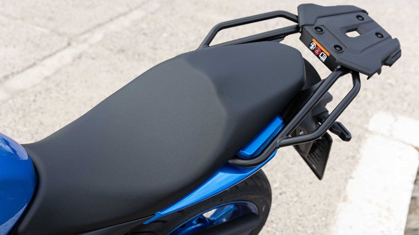 Suzuki SV-7GX