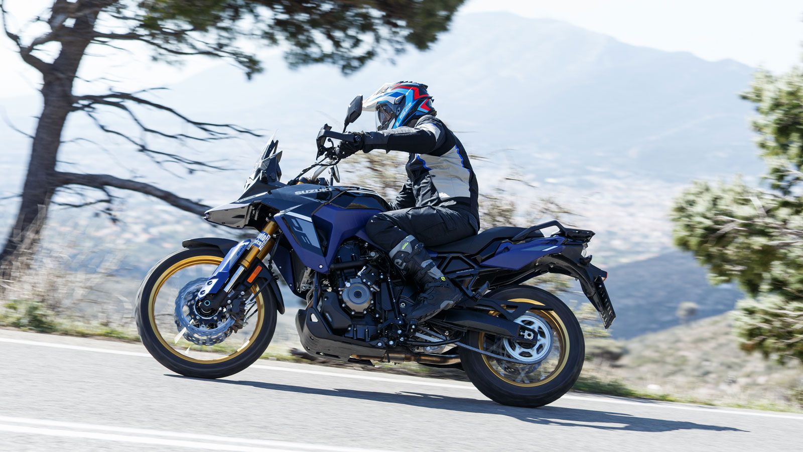 Suzuki V-Strom 800 DE - Η πραγματική έννοια του all-around