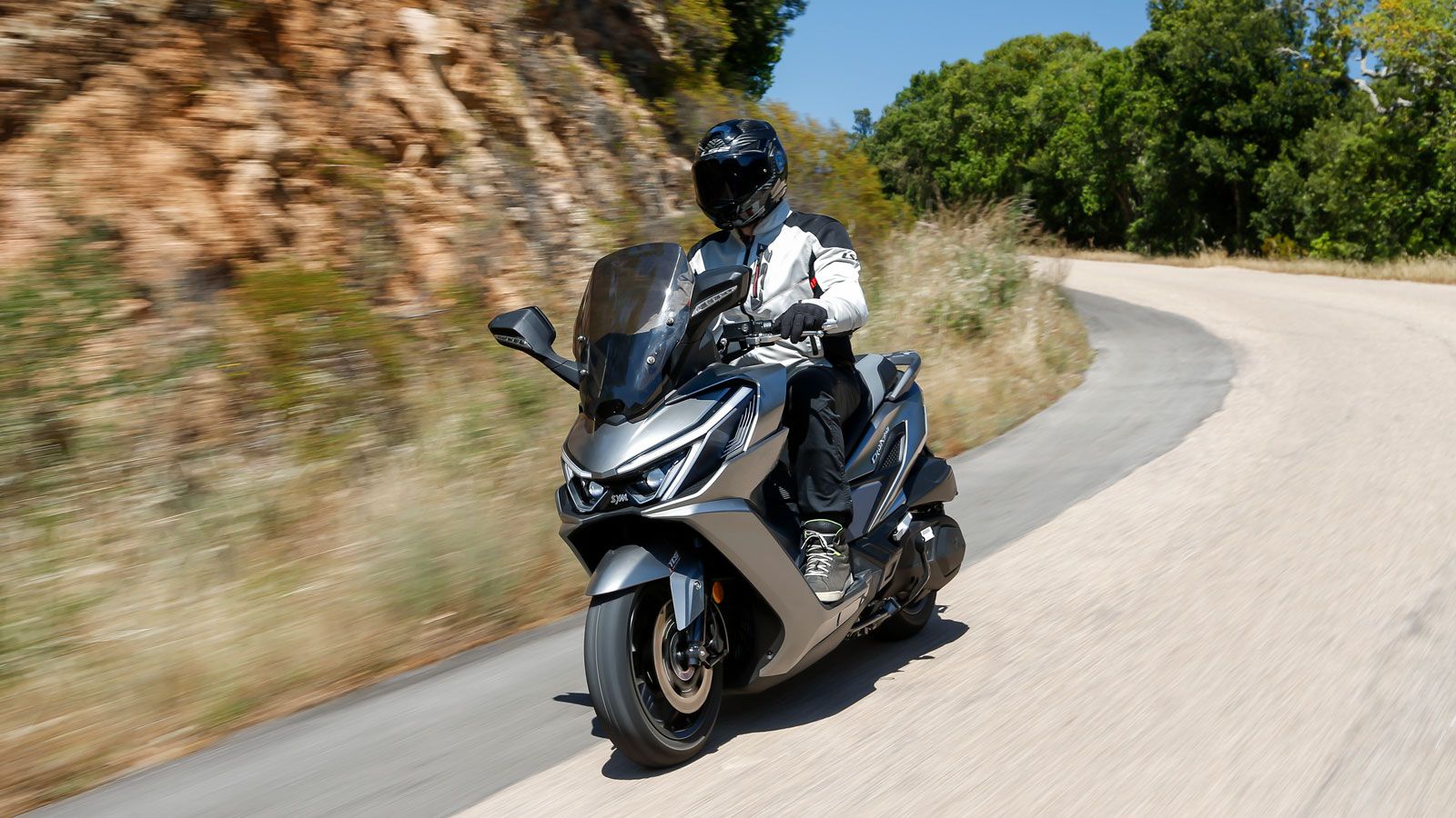 SYM CRUiSYM 400