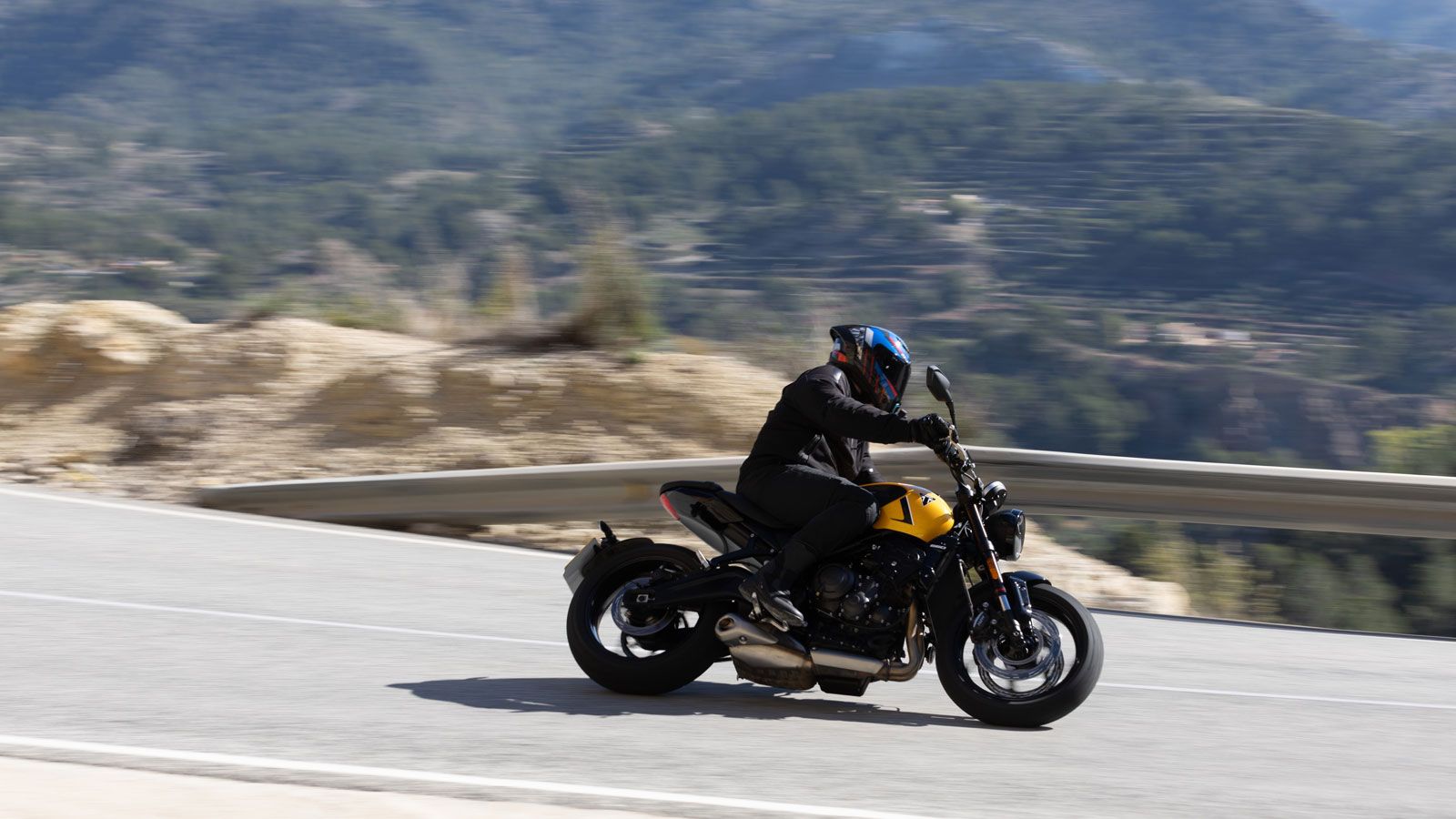 Triumph Trident 660 2026 - Αποστολή Αλικάντε