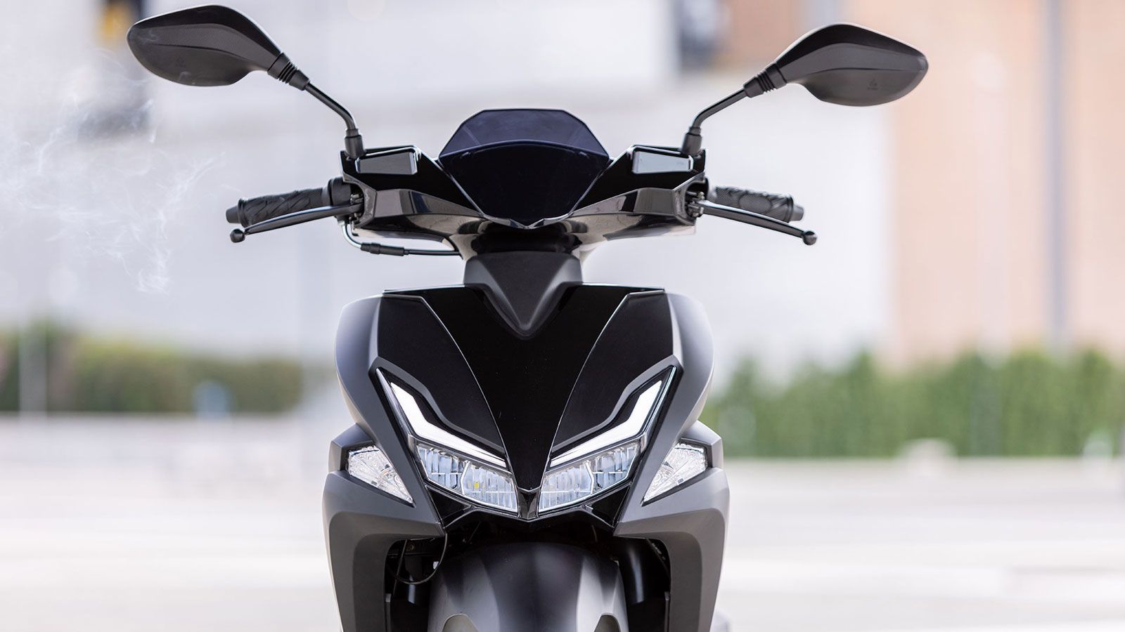 UM XPEED 125 RX: Maxi εμφάνιση και τιμή από 1.750 ευρώ