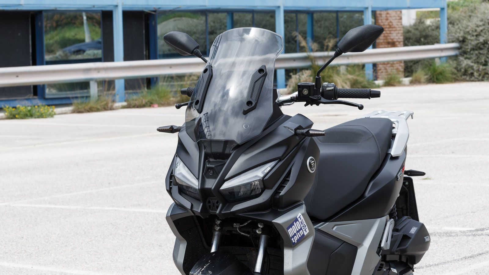 Voge SR2 ADV