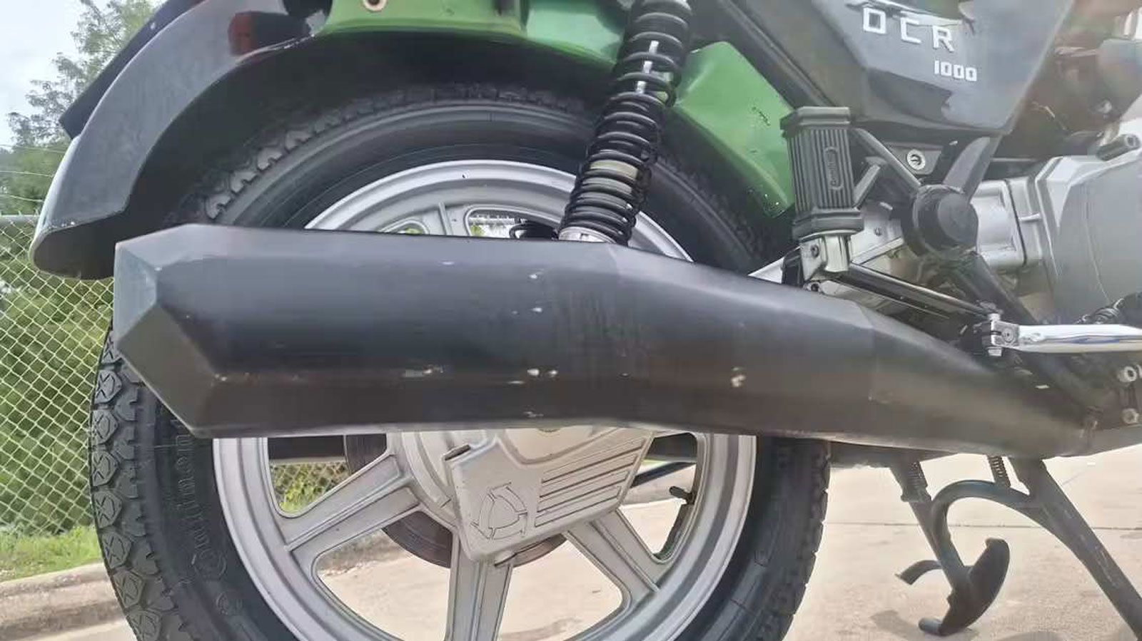 Από την πρώτη στιγμή, το μοντέλο ξεχώριζε για τον διαφορετικό χαρακτήρα του, αλλά και για την υψηλή –για τα δεδομένα της εποχής– τιμή του.