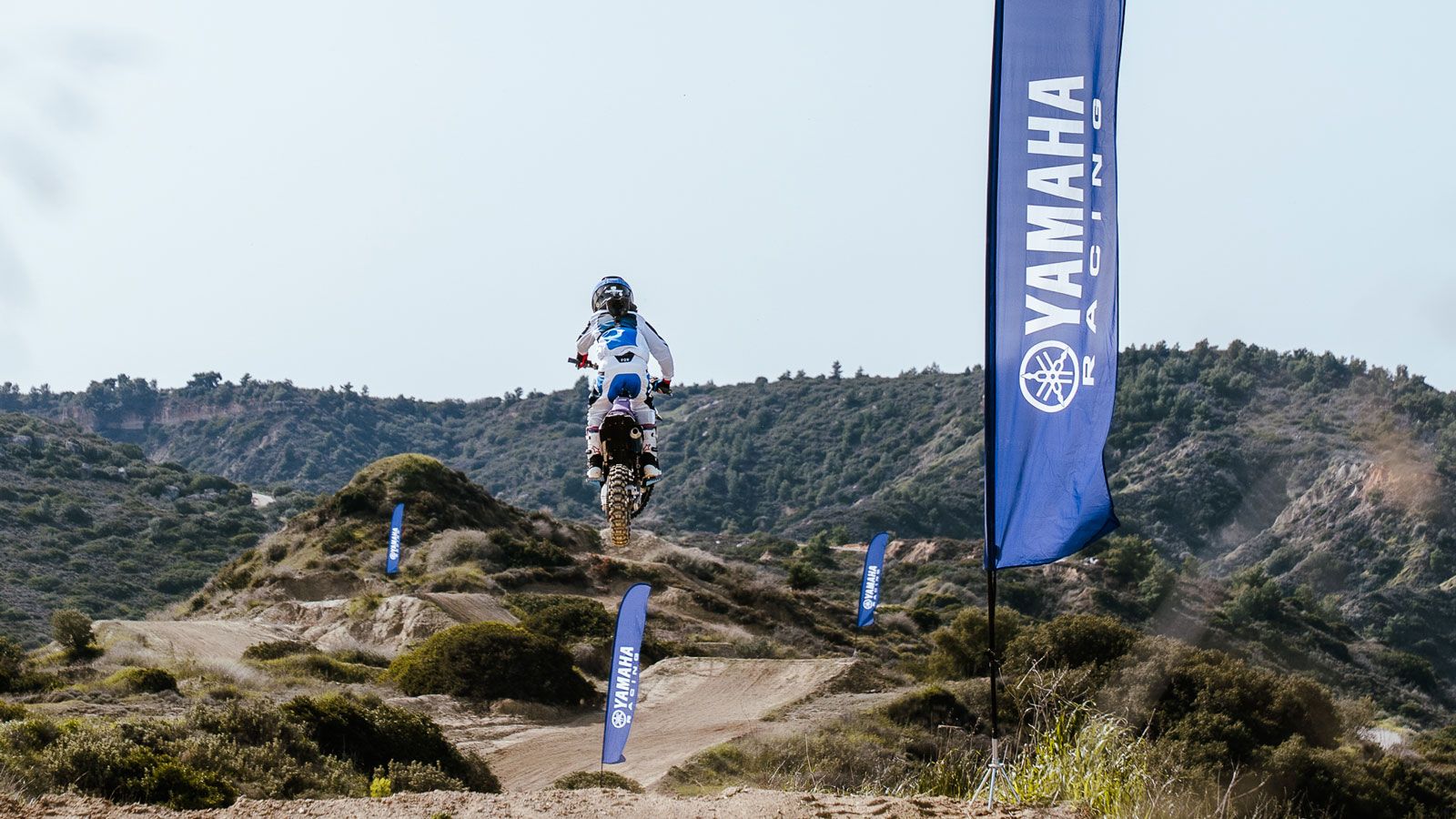 Την Κυριακή, οι διορθώσεις φάνηκαν άμεσα στην πίστα. Οι γραμμές έγιναν πιο καθαρές, η αυτοπεποίθηση αυξήθηκε και η συνολική εικόνα ήταν σαφώς αναβαθμι