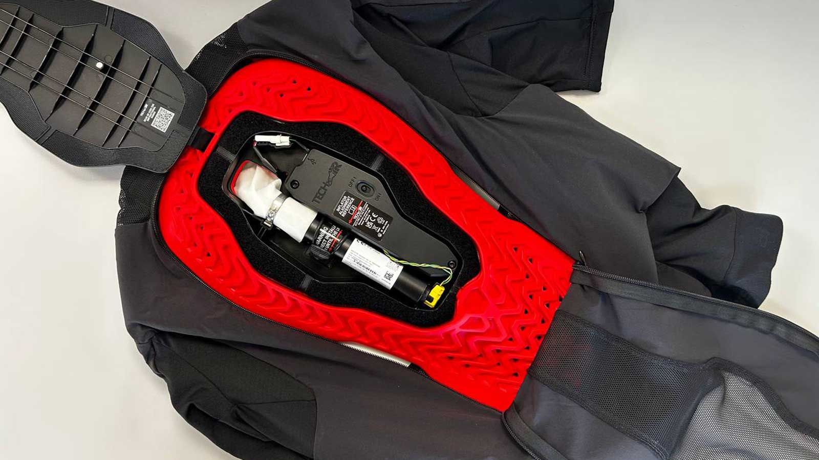 Πλέον μπορείς να αλλάζεις τις αμπούλες μόνος σου χωρίς να χρειάζεται αν σταλεί ο αερόσακος πίσω στο εργοστάσιο.