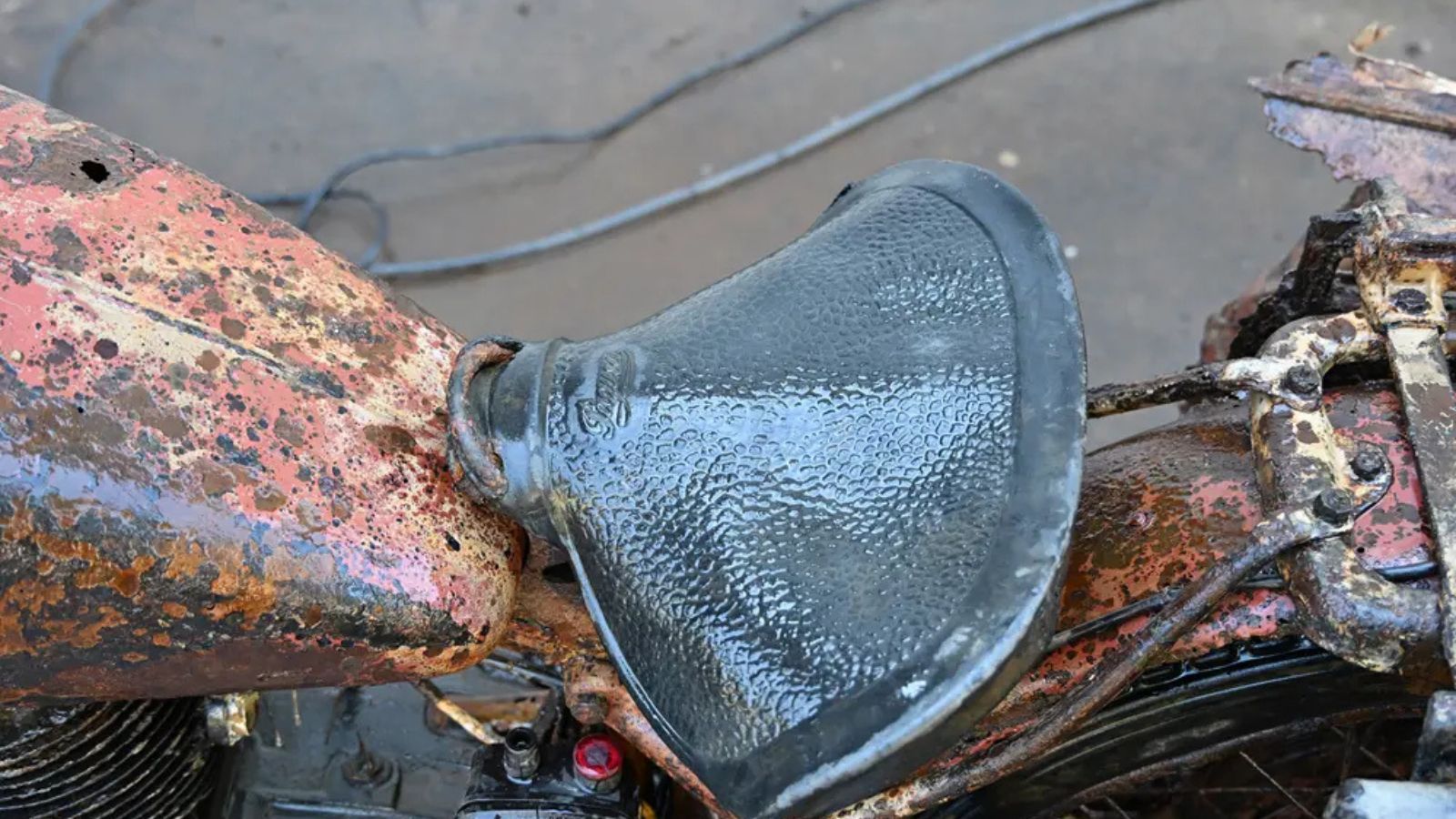 DKW NZ 350-1: Μοτοσυκλέτα του Β΄ Παγκοσμίου Πολέμου ανασύρθηκε από τον Δούναβη