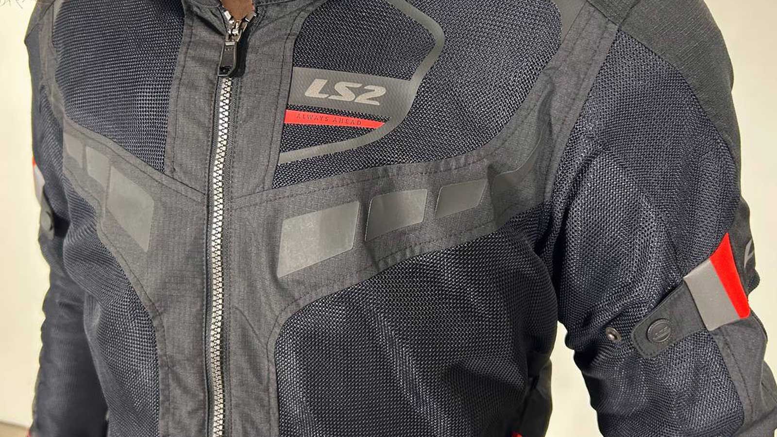 Δοκιμή-Καλοκαιρινό μπουφάν LS2 Garda Air