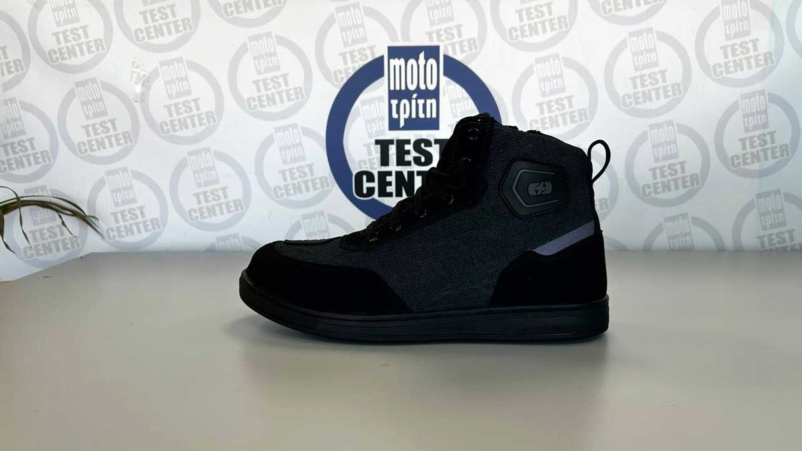 Κομψός και casual σχεδιασμός για το Oxford Heist.