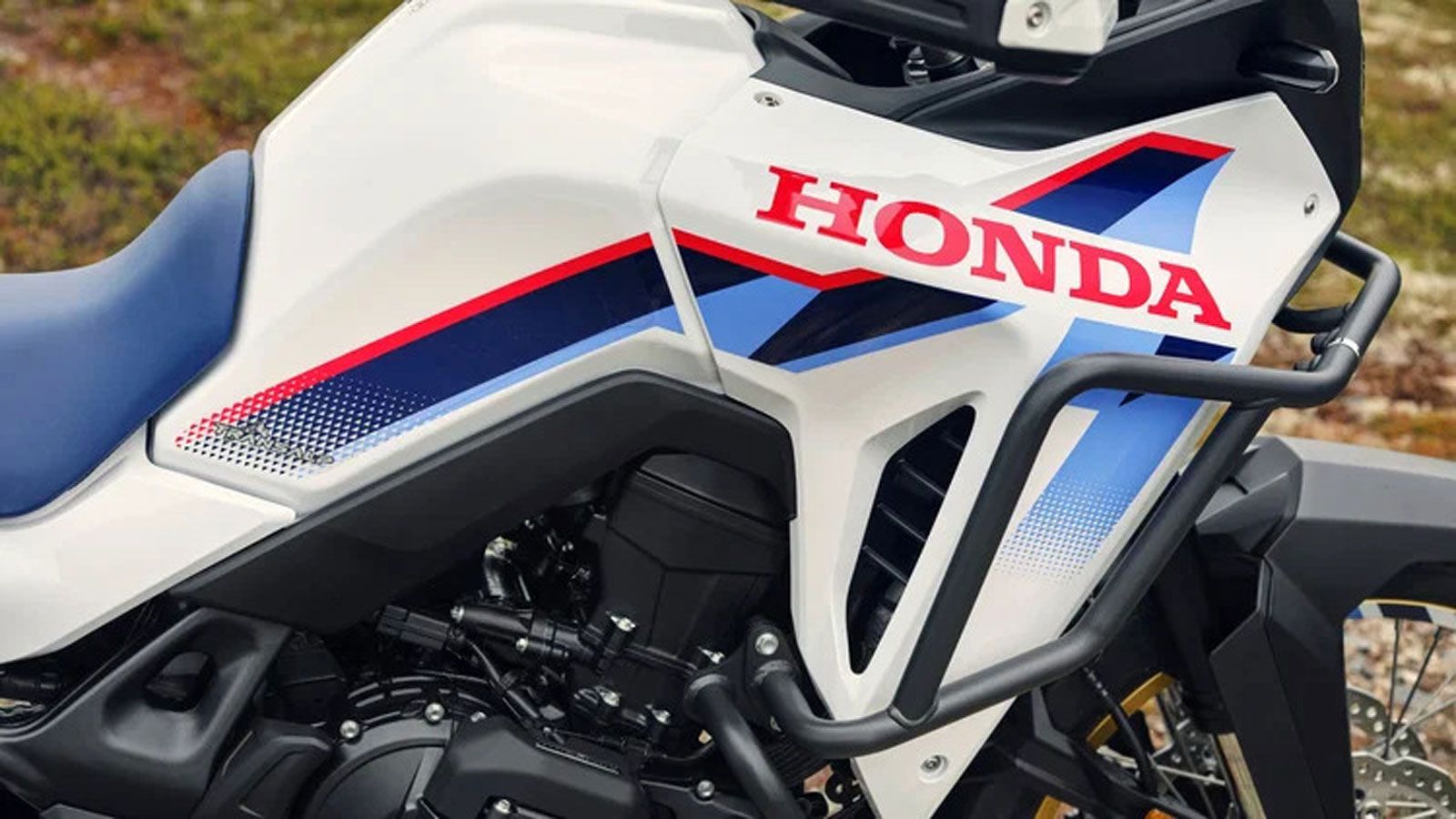 Honda: Νέα adventure μοτοσυκλέτα αποκαλύπτεται στις 2 Νοεμβρίου – Africa Twin ή Transalp;