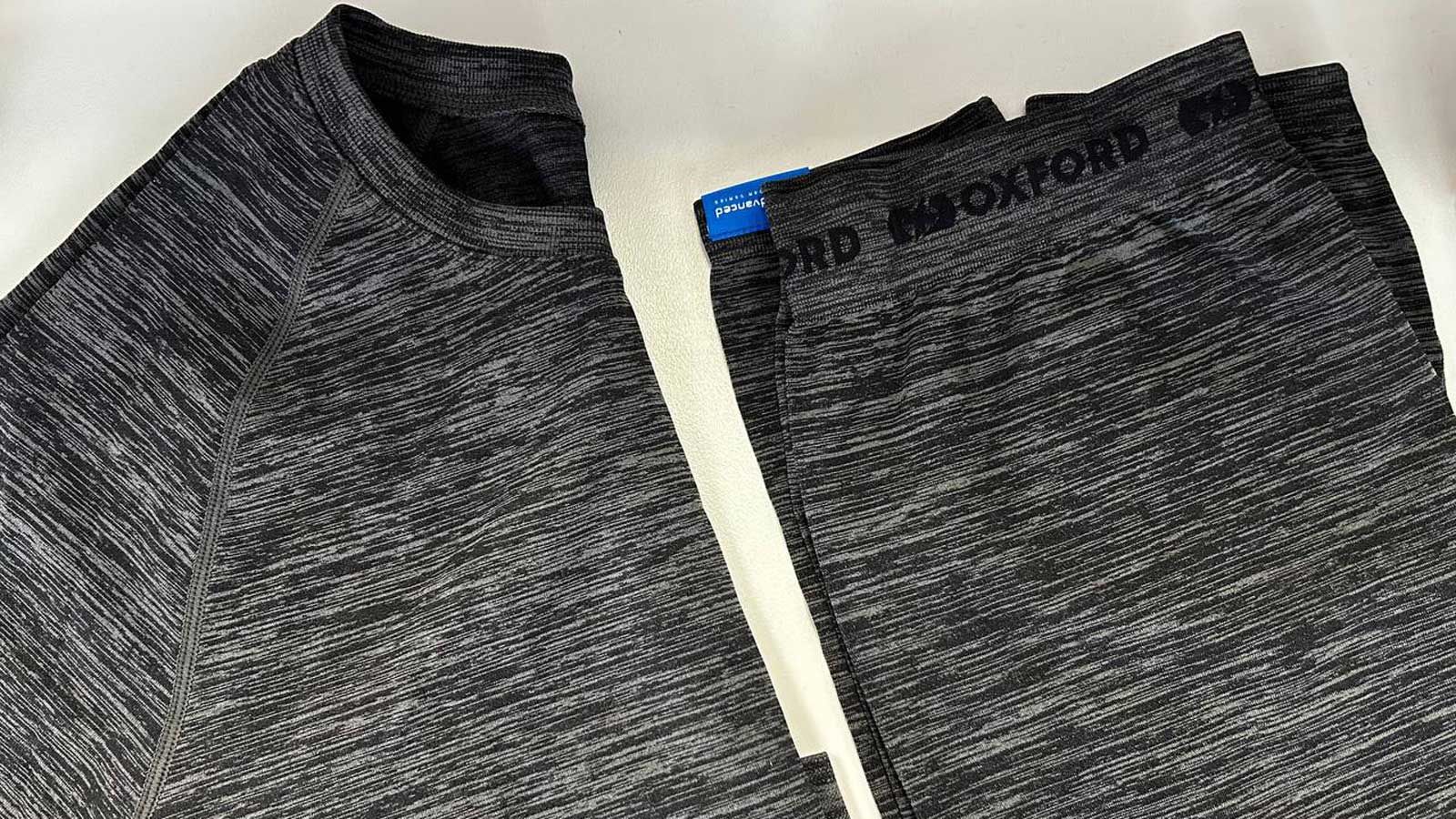 Και τα δυο προϊόντα της Oxford μαζί κοστίζουν 52 ευρώ.