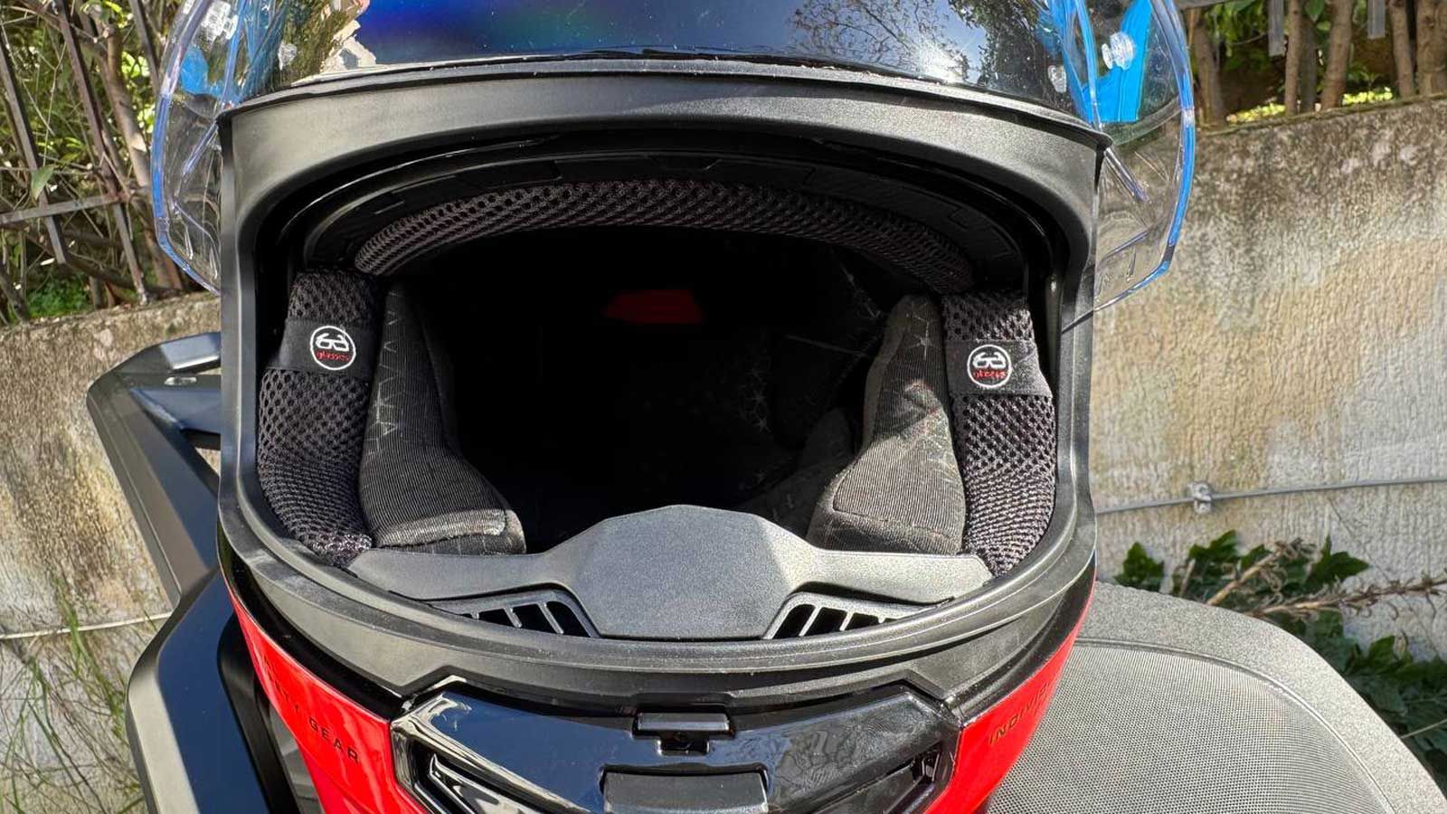 Το Pilot Corsair SV On διαθέτει ευρύ οπτικό πεδίο.