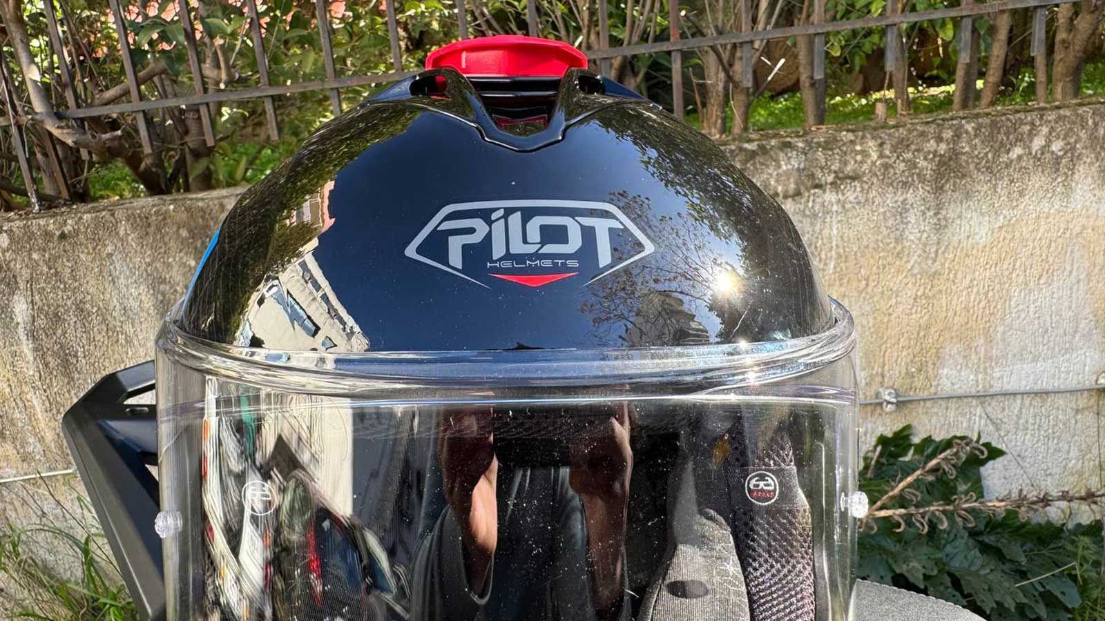 Ο αεραγωγός στο επάνω μέρος του Pilot Corsair SV On.